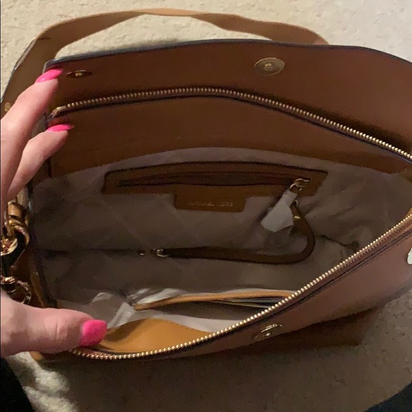 Michael Kors Brooke Pebble Leather Satchel - Picture 3 of 3